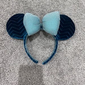 Disneyland - Blue Velvet Mini Mouse Ears